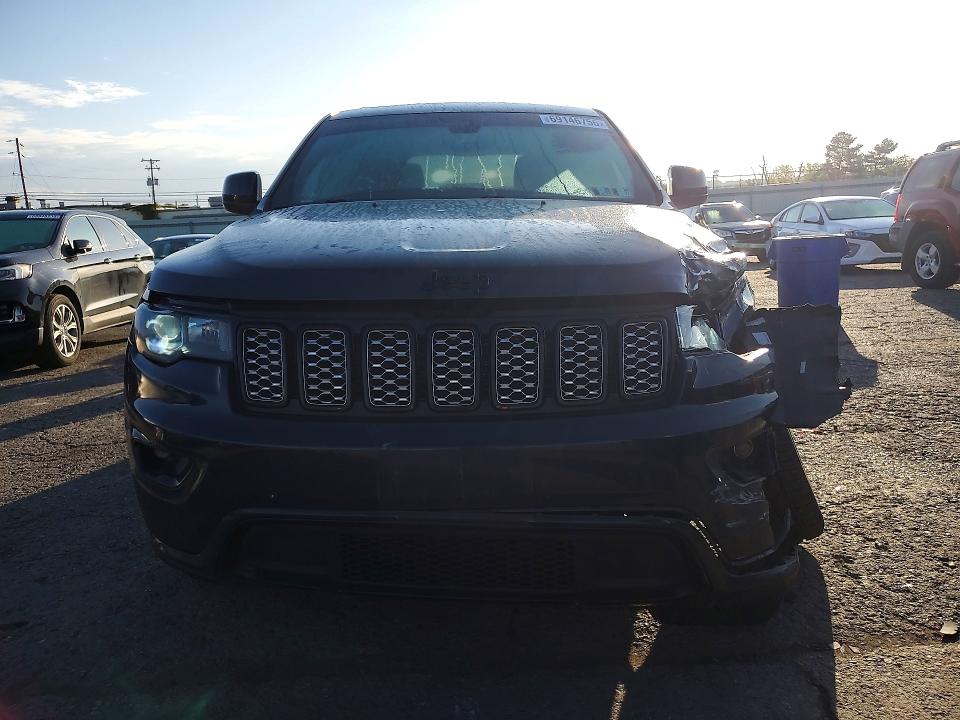 Продажа на аукционе авто 2018 Jeep Grand Cherokee, vin: 1C4RJFAG9JC235936, номер лота: 69146756