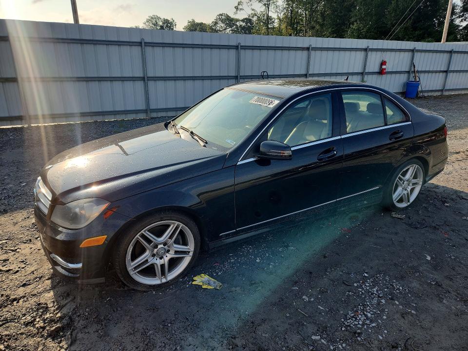 70000096 :رقم المزاد ، WDDGF8AB7DR257448 vin ، 2013 Mercedes-benz C مزاد بيع
