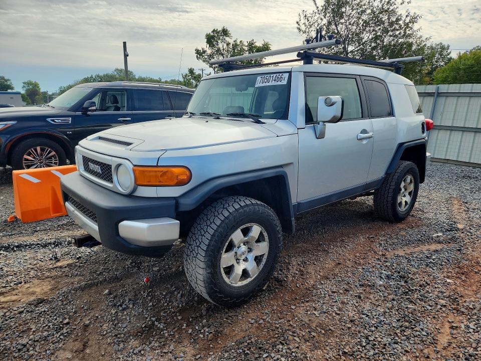 2007 Toyota Fj Cruiser მანქანა იყიდება აუქციონზე, vin: JTEBU11F570055099, აუქციონის ნომერი: 70501466