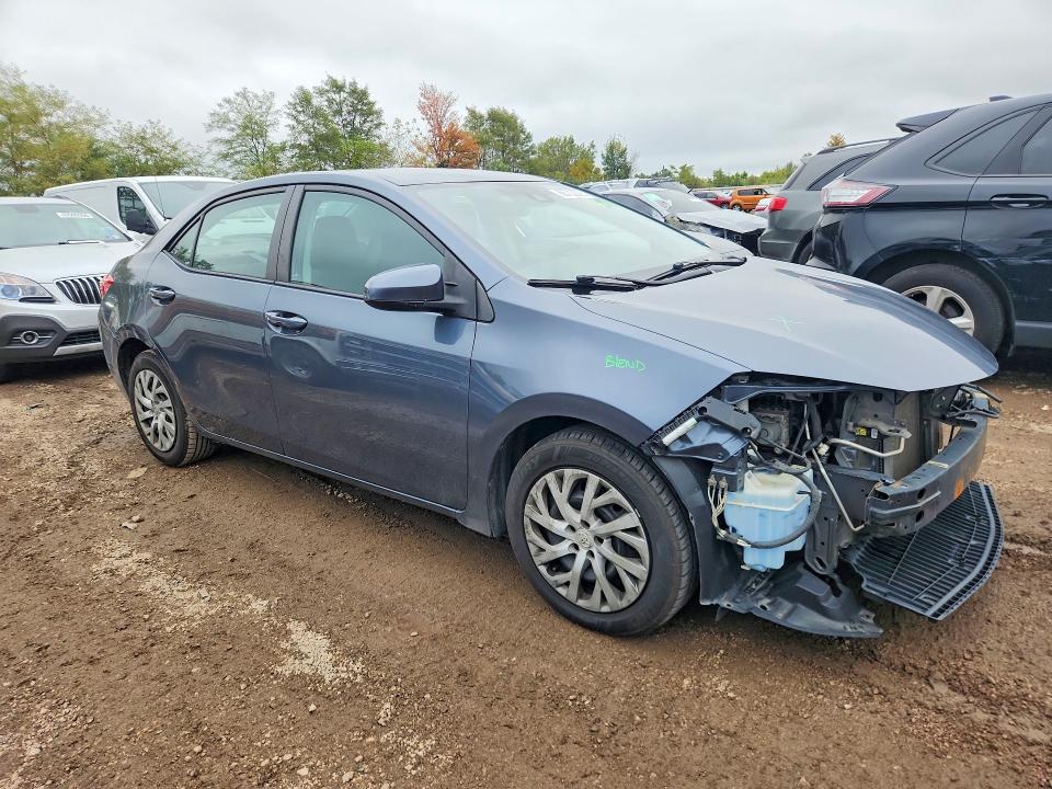 2017 Toyota Corolla მანქანა იყიდება აუქციონზე, vin: 2T1BURHE8HC883512, აუქციონის ნომერი: 68702226