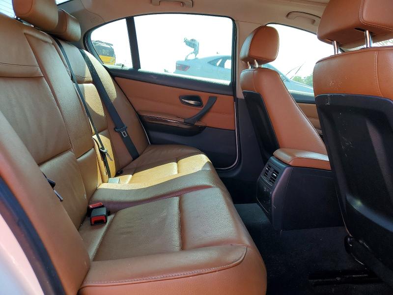 68837346 :رقم المزاد ، WBAPK5C50BA995662 vin ، 2011 Bmw 328 مزاد بيع