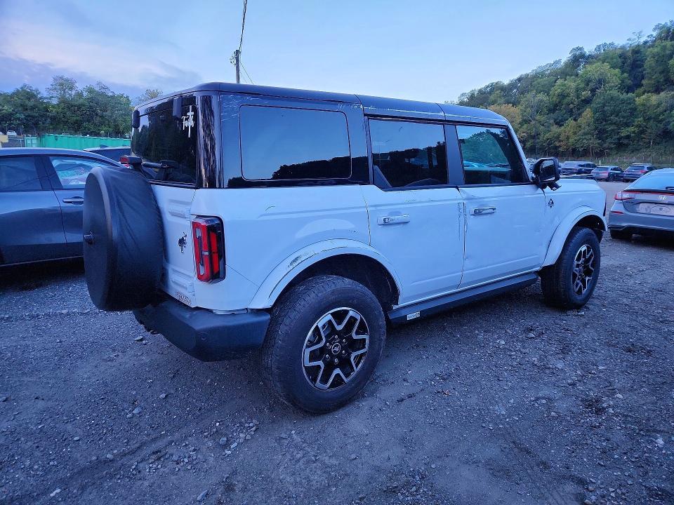 Продаж на аукціоні авто 2024 Ford Bronco, vin: 1FMDE8BH3RLA80907, номер лоту: 70612756