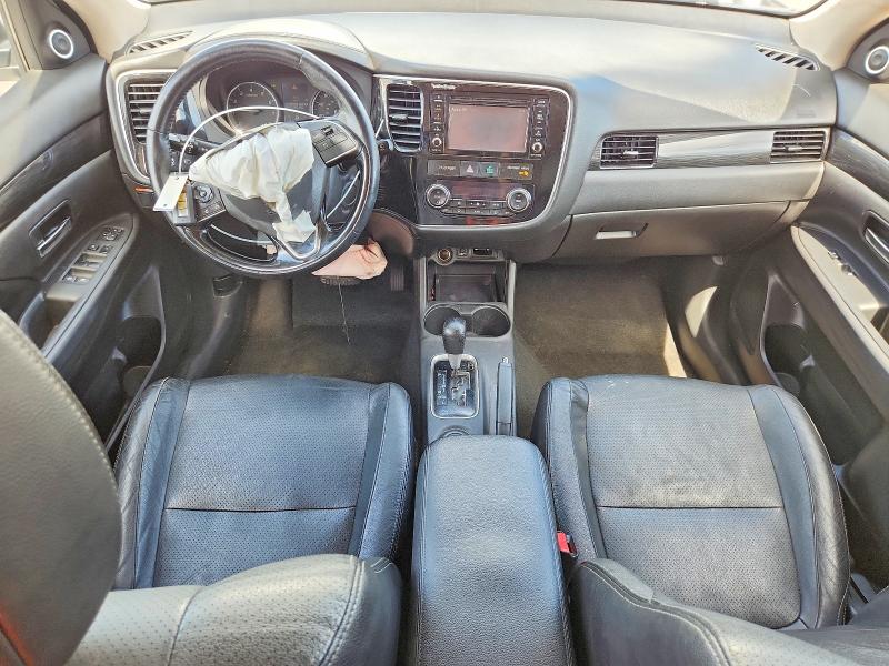 2016 Mitsubishi Outlander მანქანა იყიდება აუქციონზე, vin: JA4AD3A31GZ064017, აუქციონის ნომერი: 68675146