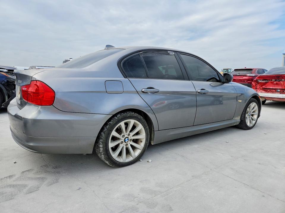 2011 Bmw 328 მანქანა იყიდება აუქციონზე, vin: WBAPH7C5XBE851393, აუქციონის ნომერი: 67108016