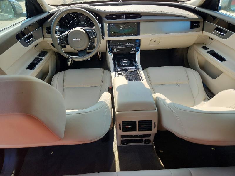 67517356 :رقم المزاد ، SAJBJ4FX1LCY85914 vin ، 2020 Jaguar Xf مزاد بيع