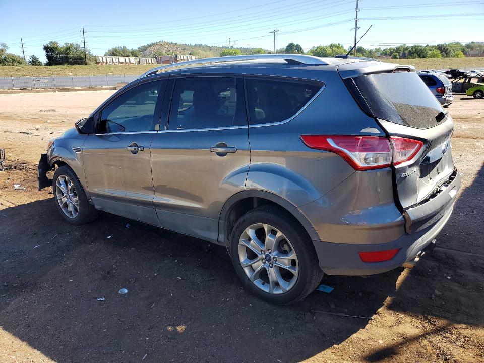 67477136 :رقم المزاد ، 1FMCU9J91EUE26326 vin ، 2014 Ford Escape مزاد بيع