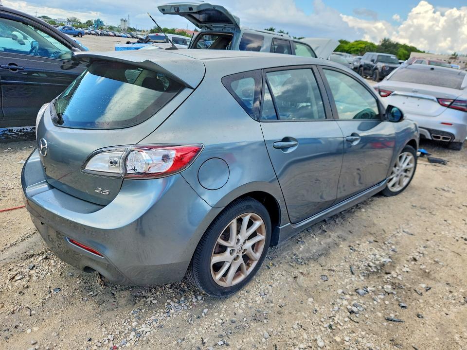 67664736 :رقم المزاد ، JM1BL1L55C1585864 vin ، 2012 Mazda 3 مزاد بيع