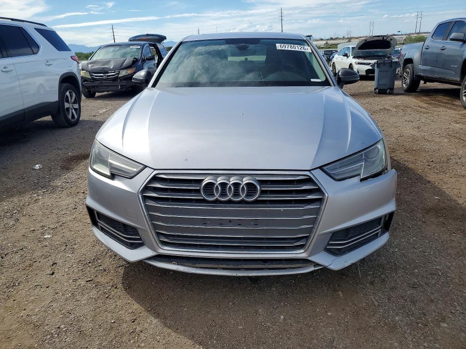 Продажа на аукционе авто 2017 Audi A4, vin: WAUKMAF46HN040107, номер лота: 69780126