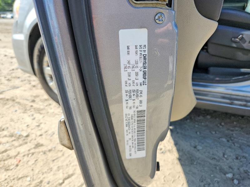68360196 :رقم المزاد ، 2C4RC1BG3ER444534 vin ، 2014 Chrysler Town & Country مزاد بيع