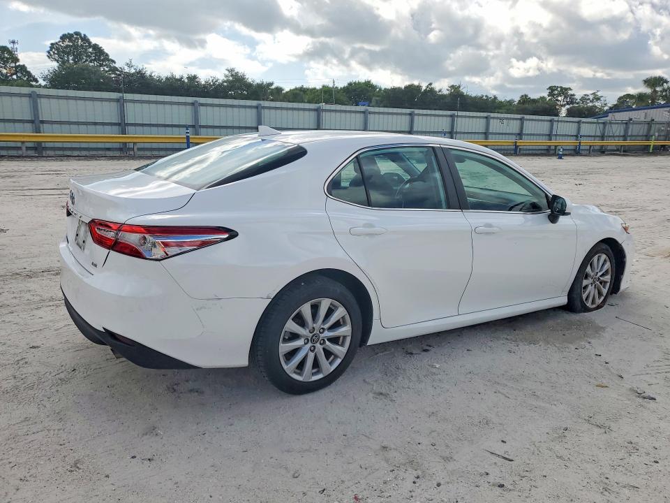 Aukcja sprzedaży 2019 Toyota Camry, vin: 4T1B11HK5KU262752, numer aukcji: 67845346