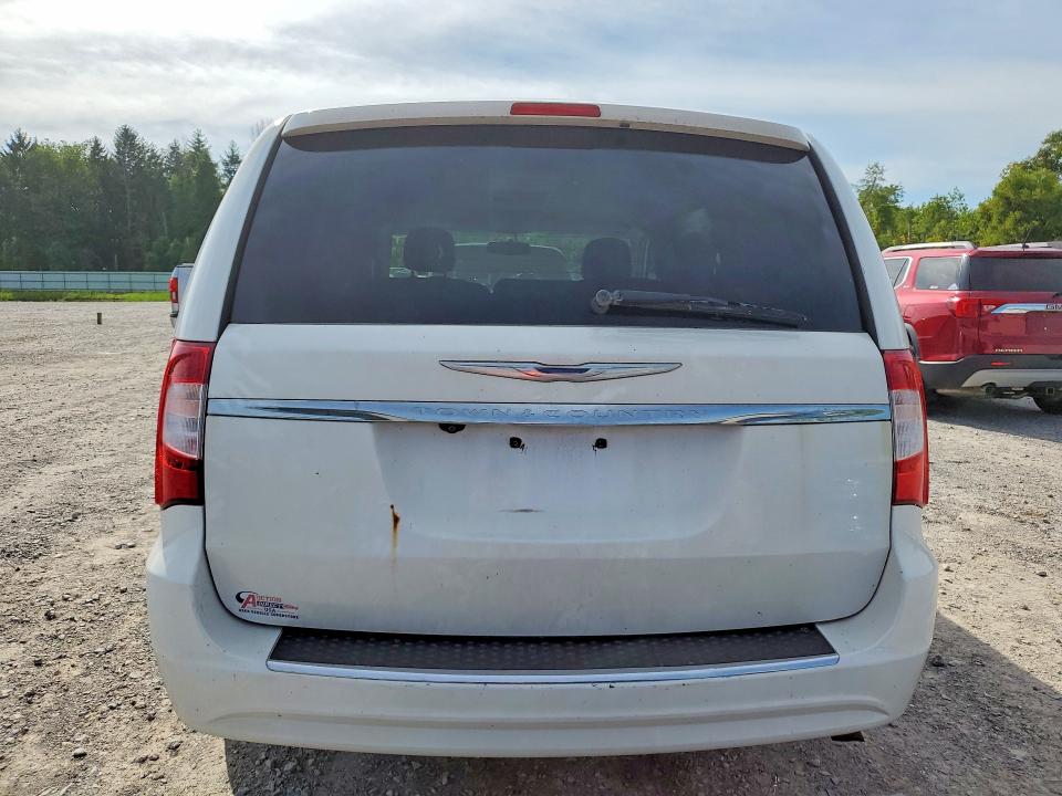 Продажа на аукционе авто 2015 Chrysler Town & Country, vin: 2C4RC1BG8FR662535, номер лота: 67905946