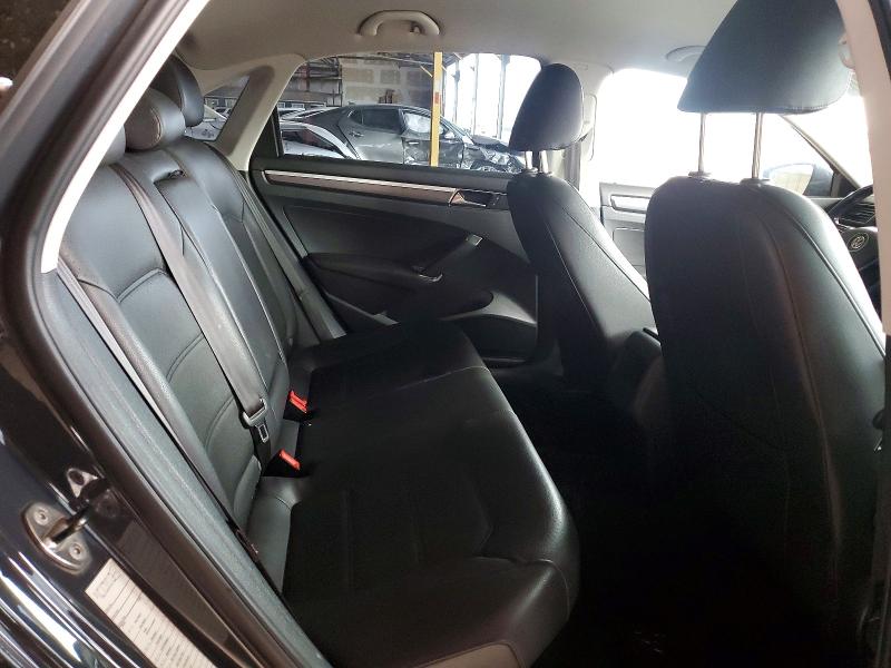 Продажа на аукционе авто 2017 Volkswagen Passat, vin: 1VWDT7A30HC012103, номер лота: 69589846