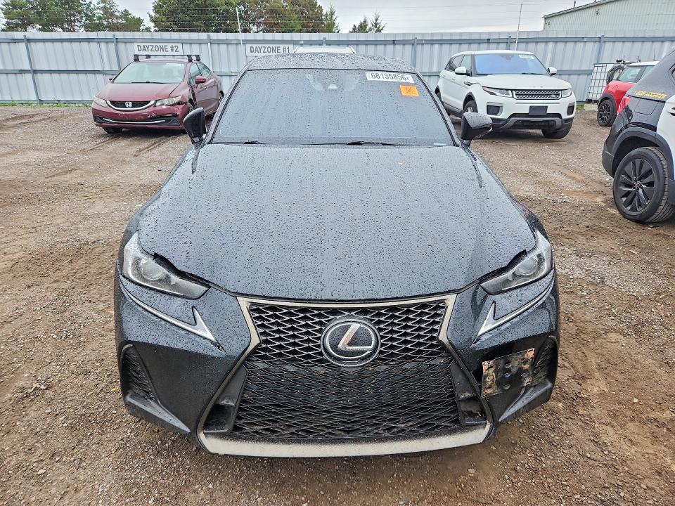 68135856 :رقم المزاد ، JTHCZ1D25K5016753 vin ، 2019 Lexus Is مزاد بيع
