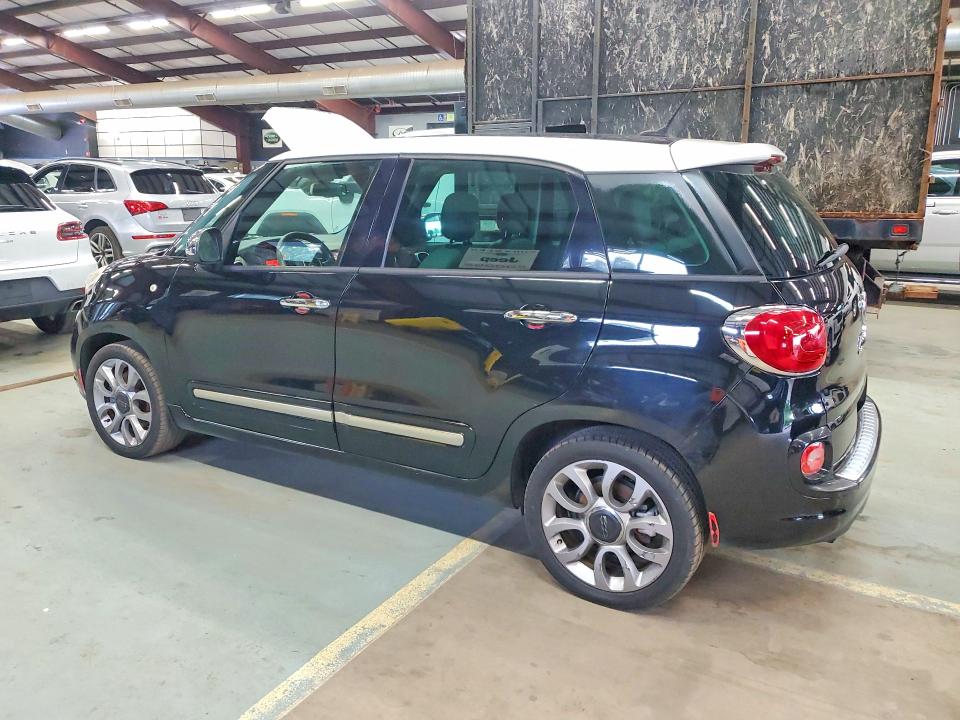 67660306 :رقم المزاد ، ZFBCFACH6EZ015207 vin ، 2014 Fiat 500l مزاد بيع