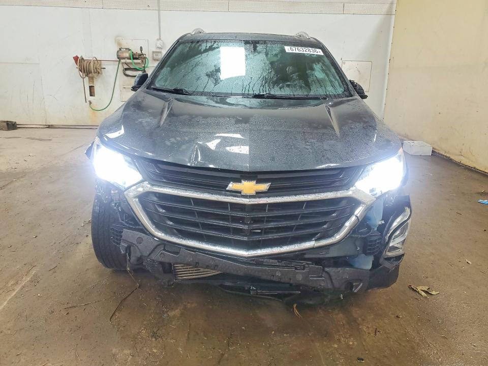 67632836 :رقم المزاد ، 3GNAXJEV5JL120205 vin ، 2018 Chevrolet Equinox مزاد بيع