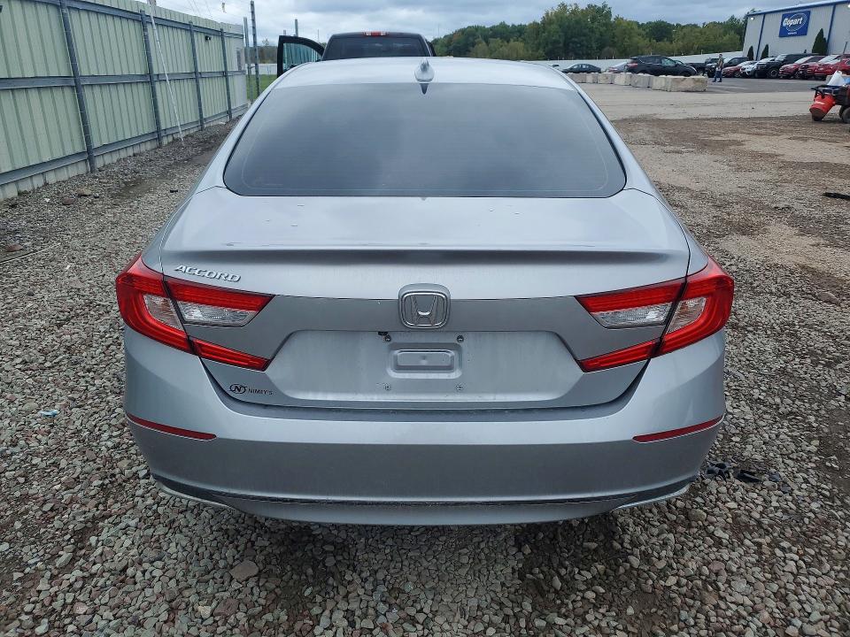 70546716 :رقم المزاد ، 1HGCV1F13LA035197 vin ، 2020 Honda Accord مزاد بيع