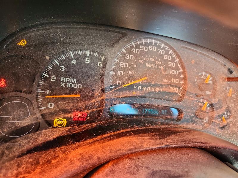 68069796 :رقم المزاد ، 1GCEC14V46E260616 vin ، 2006 Chevrolet Silverado مزاد بيع
