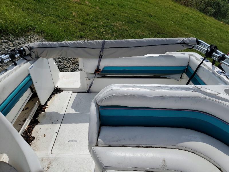 68597696 :رقم المزاد ، FGBD04661293 vin ، 1993 Boat Wthout Trailer مزاد بيع
