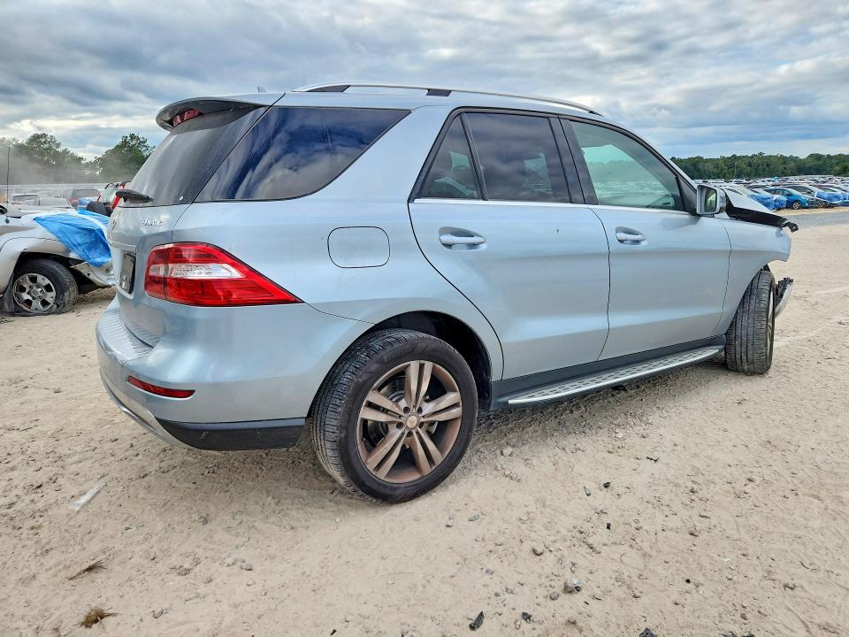Продажа на аукционе авто 2015 Mercedes-benz Ml, vin: 4JGDA5HBXFA598887, номер лота: 69765336