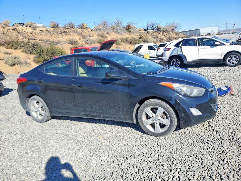 70811156 :رقم المزاد ، KMHDH4AE5DU595045 vin ، 2013 Hyundai Elantra مزاد بيع