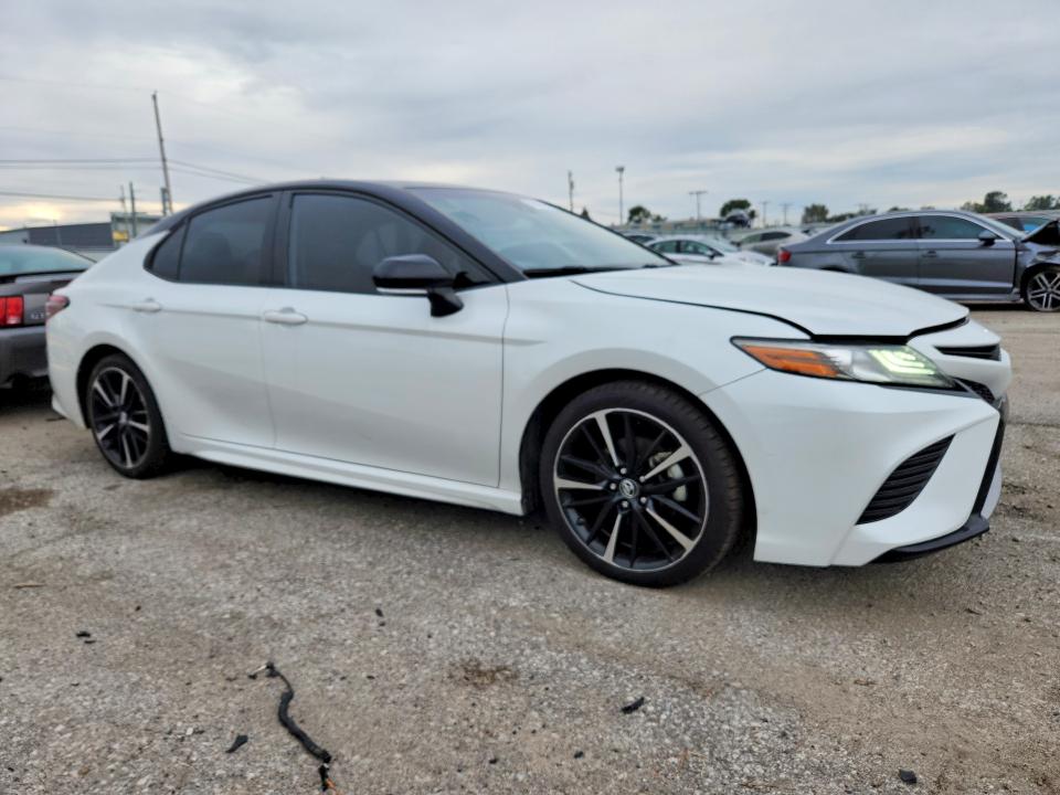 Продажа на аукционе авто 2019 Toyota Camry, vin: 4T1B61HK3KU285965, номер лота: 70586696