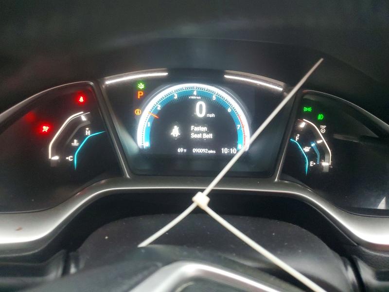 67711336 :رقم المزاد ، 19XFC1F33HE024157 vin ، 2017 Honda Civic مزاد بيع
