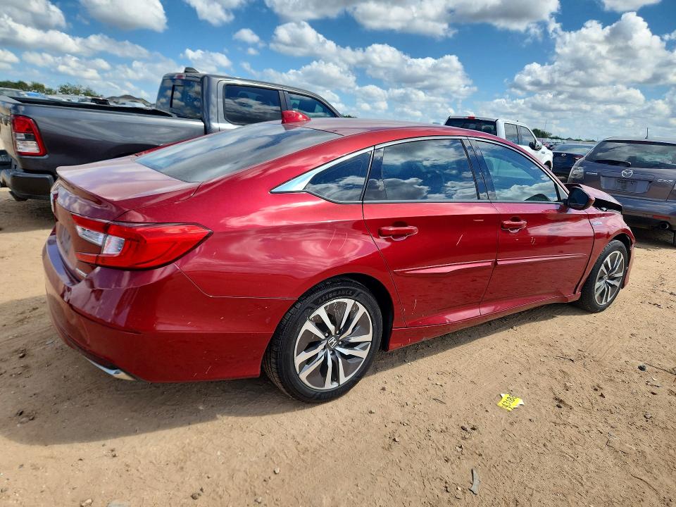 Продажа на аукционе авто 2018 Honda Accord, vin: 1HGCV3F10JA007060, номер лота: 69433606