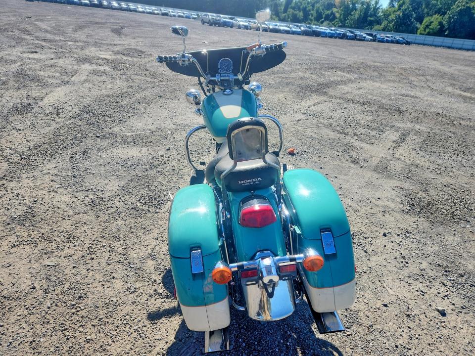 68882886 :رقم المزاد ، 1HFSC3705WA001225 vin ، 1998 Honda Vt1100 مزاد بيع