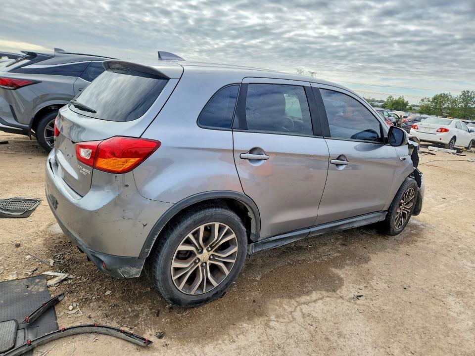 70166656 :رقم المزاد ، JA4AR3AU2HZ012844 vin ، 2017 Mitsubishi Outlander Sport مزاد بيع