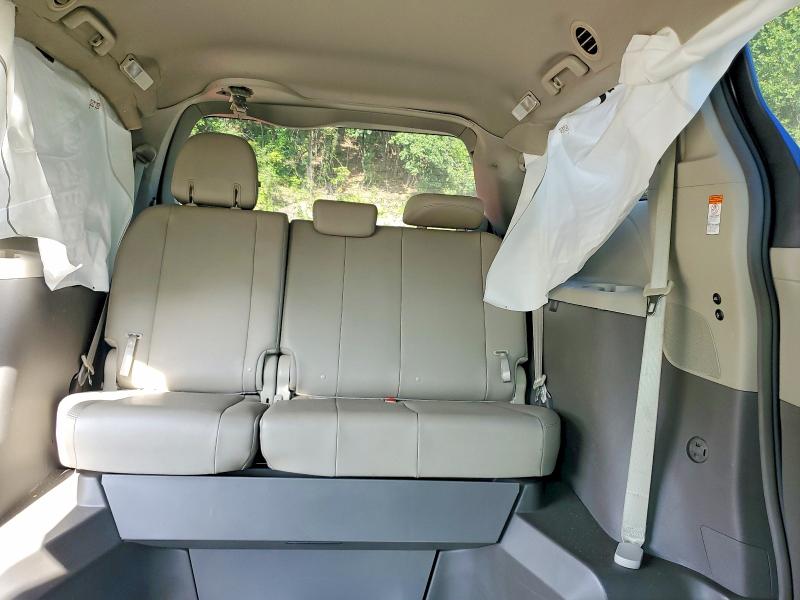 2019 Toyota Sienna მანქანა იყიდება აუქციონზე, vin: 5TDYZ3DC6KS011759, აუქციონის ნომერი: 68410156