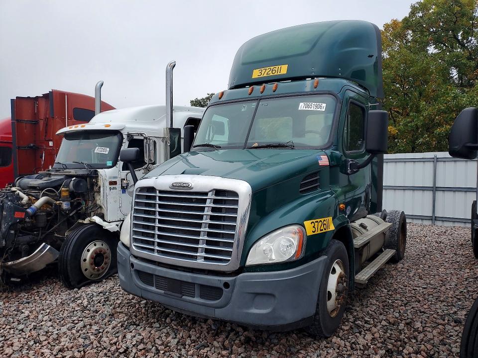 Продажа на аукционе авто 2018 Freightliner Cascadia 113, vin: 3AKBGADV2JSJL4439, номер лота: 70651906