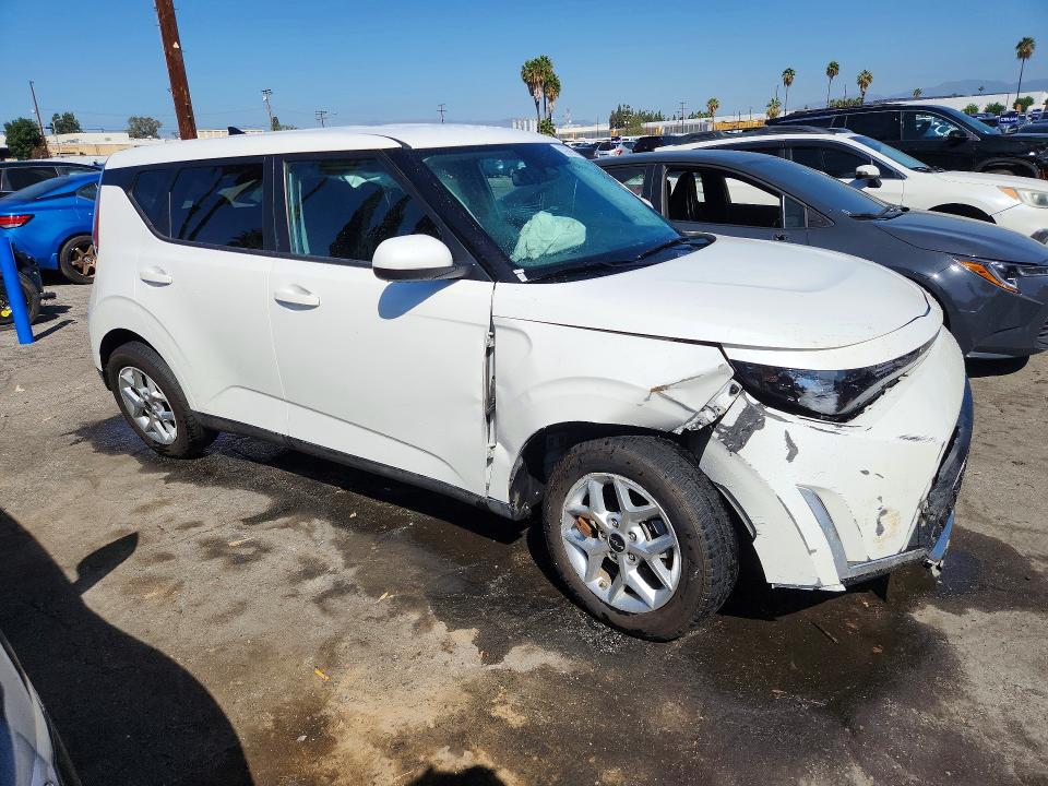 Продажа на аукционе авто 2025 Kia Soul, vin: KNDJ23AU8S7940784, номер лота: 69628026