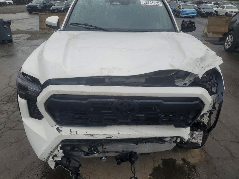 69741636 :رقم المزاد ، 3TMLB5JN8RM054980 vin ، 2024 Toyota Tacoma مزاد بيع