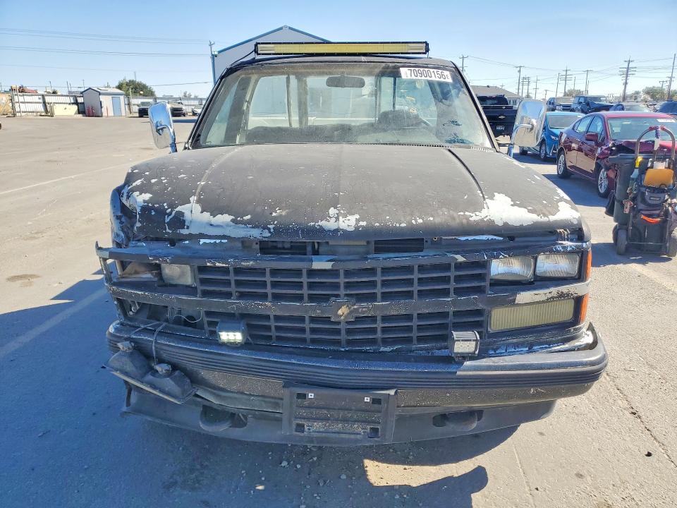 Auction sale of the 1989 Chevrolet Gmt-400, vin: 1GCFC24K3KE162607, lot number: 70900156