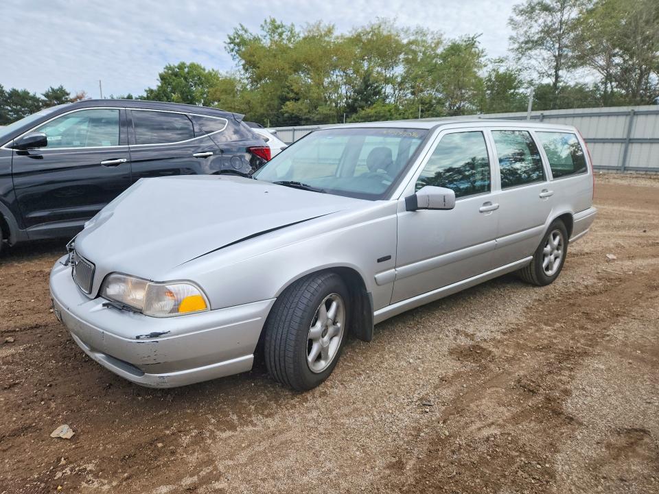 Продажа на аукционе авто 1998 Volvo V70, vin: YV1LW5531W2347128, номер лота: 69805586