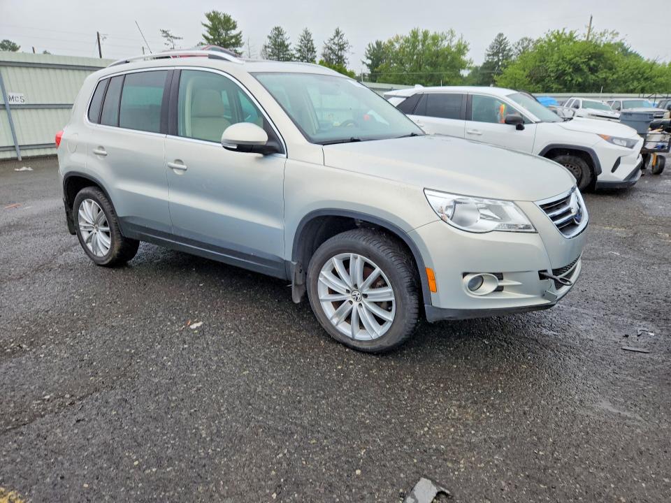 Aukcja sprzedaży 2011 Volkswagen Tiguan, vin: WVGBV7AX2BW536393, numer aukcji: 67658096