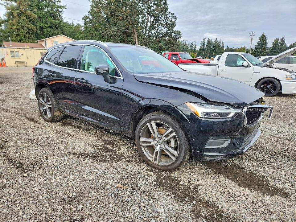 68212136 :رقم المزاد ، LYV102RKXJB113916 vin ، 2018 Volvo Xc60 مزاد بيع