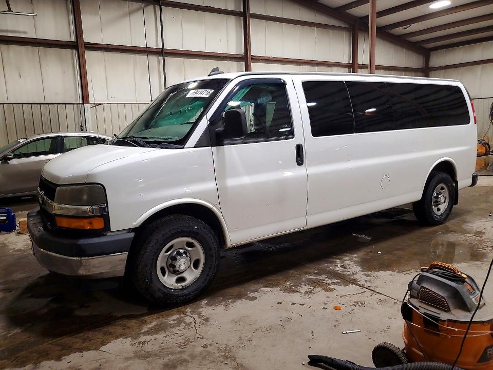 Продаж на аукціоні авто 2017 Chevrolet Express G3500, vin: 1GAZGPFGXH1216940, номер лоту: 69414716