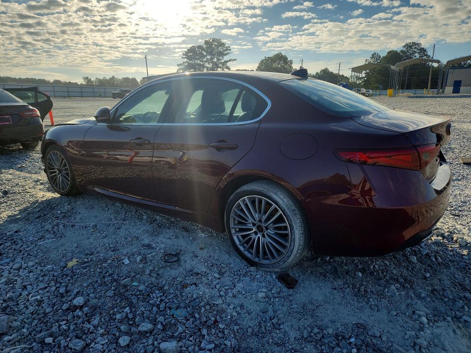 68037976 :رقم المزاد ، ZARFAMBN9K7612124 vin ، 2019 Alfa Romeo Giulia مزاد بيع