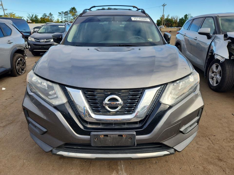 Продажа на аукционе авто 2017 Nissan Rogue, vin: 5N1AT2MV4HC804112, номер лота: 70740886