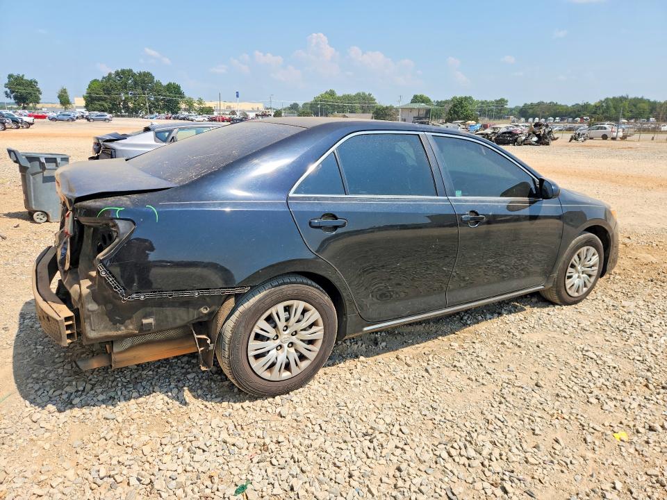 67678046 :رقم المزاد ، 4T1BF1FKXDU245730 vin ، 2013 Toyota Camry مزاد بيع