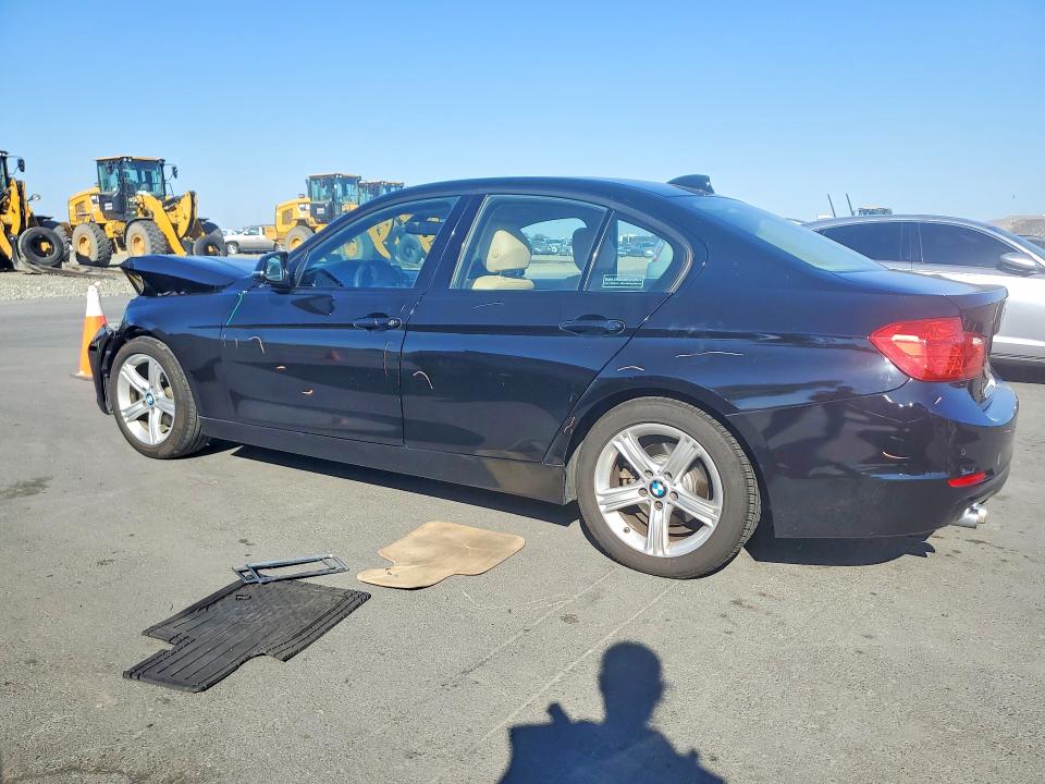 2015 Bmw 328 მანქანა იყიდება აუქციონზე, vin: WBA3C1C56FP851783, აუქციონის ნომერი: 69516546
