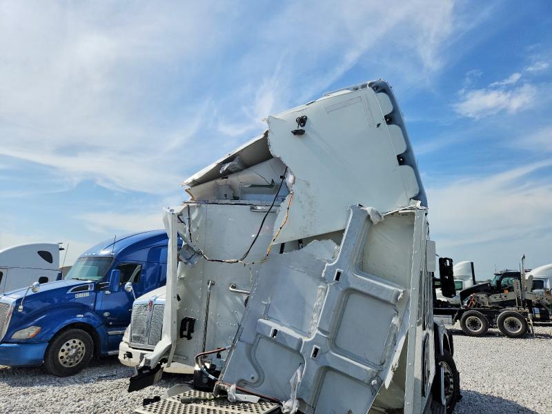 67725616 :رقم المزاد ، 1XKYD49XXSJ173279 vin ، 2025 Kenworth T680 مزاد بيع