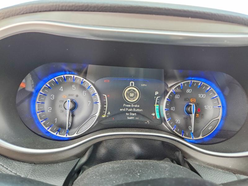 67350616 :رقم المزاد ، 2C4RC1GG4KR657447 vin ، 2019 Chrysler Pacifica مزاد بيع