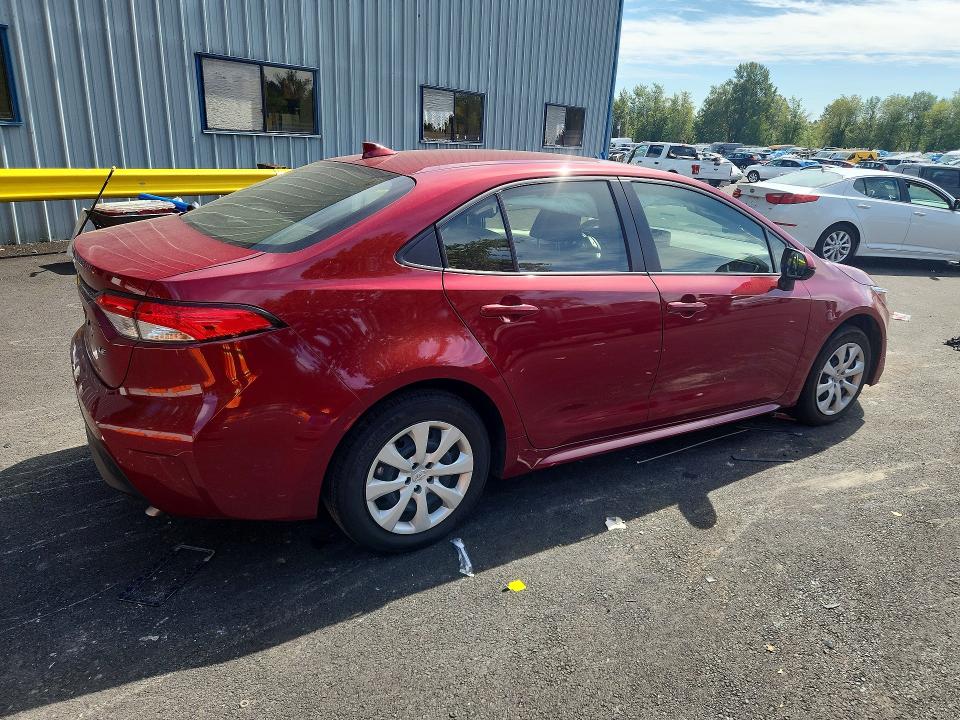 Auction sale of the 2026 Toyota Corolla, vin: JTDB4MEE7T3032861, lot number: 68642706