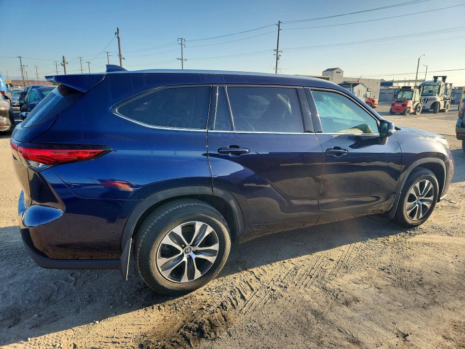 Aukcja sprzedaży 2021 Toyota Highlander, vin: 5TDGZRBH0MS533268, numer aukcji: 69449186