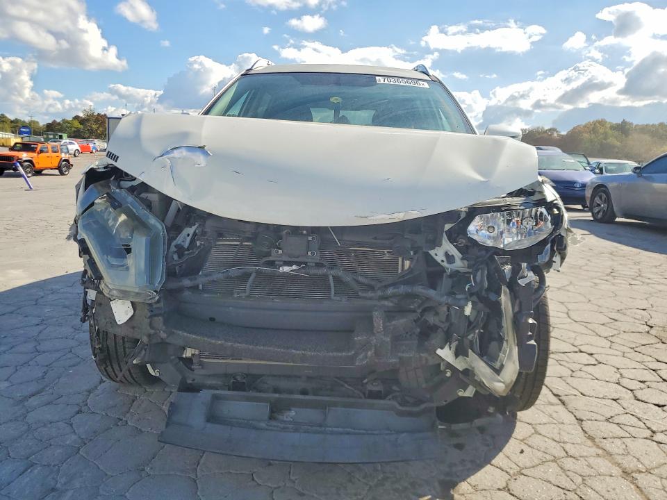 70365696 :رقم المزاد ، KNMAT2MV2HP571408 vin ، 2017 Nissan Rogue مزاد بيع