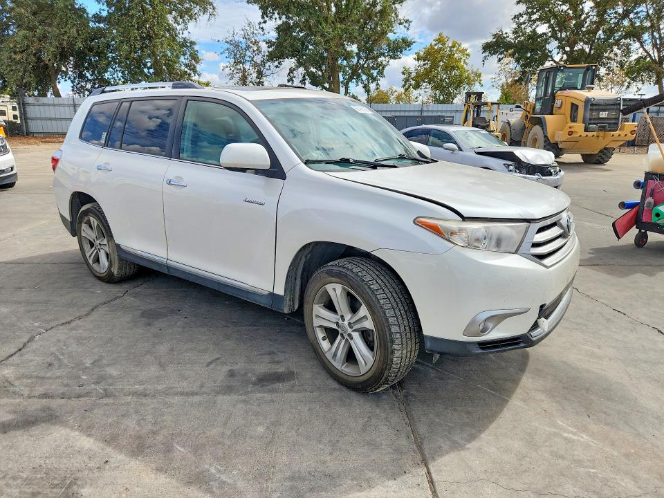 67465666 :رقم المزاد ، 5TDDK3EH7CS132024 vin ، 2012 Toyota Highlander مزاد بيع