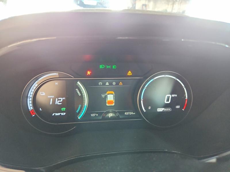 67888106 :رقم المزاد ، KNDCC3LGXL5065301 vin ، 2020 Kia Niro مزاد بيع
