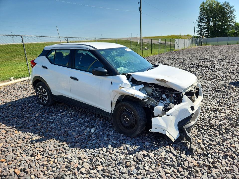 Продаж на аукціоні авто 2019 Nissan Kicks, vin: 3N1CP5CU4KL559385, номер лоту: 67423576